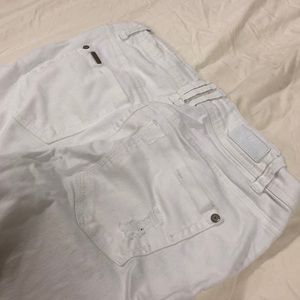 White ripped skinny jeans